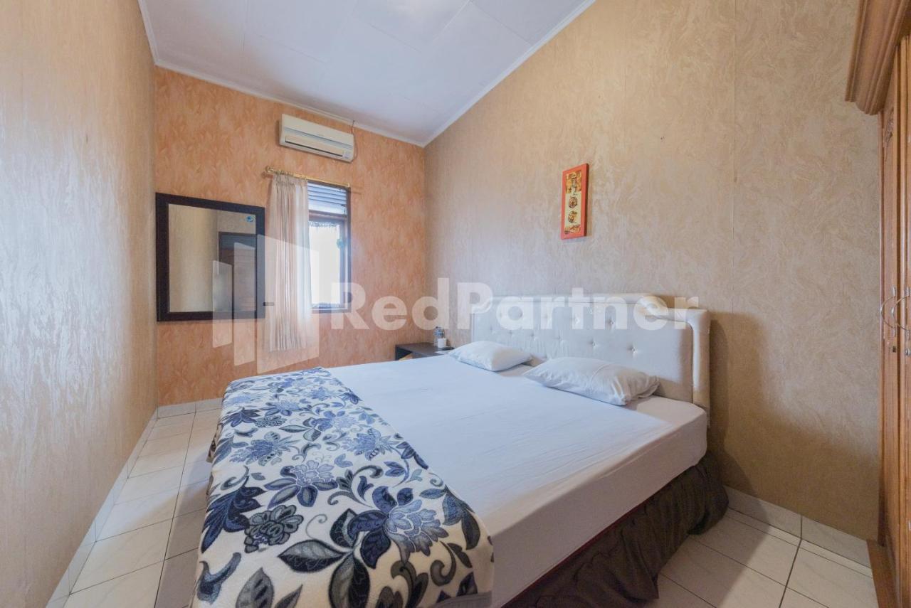 בנדונג Orange Home Syariah Sukajadi מראה חיצוני תמונה